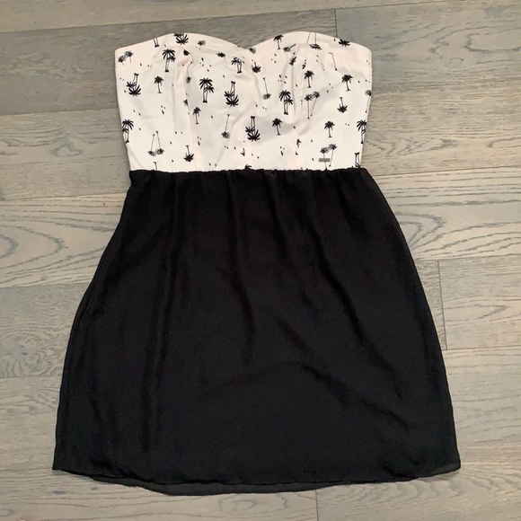 Volcom Dress - Picture 1 of 3